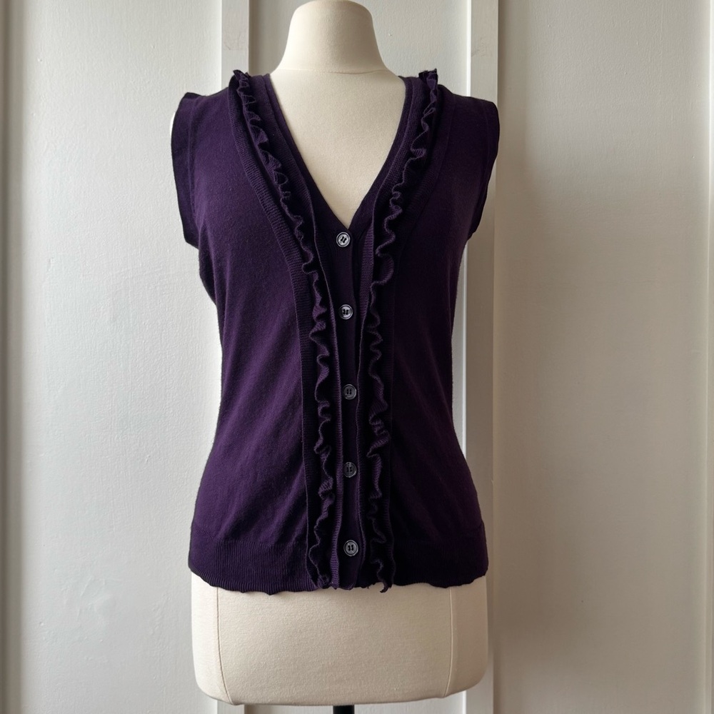 Title: The Limited Ruffle Trim Sleeveless Cardigan – Size‎ M